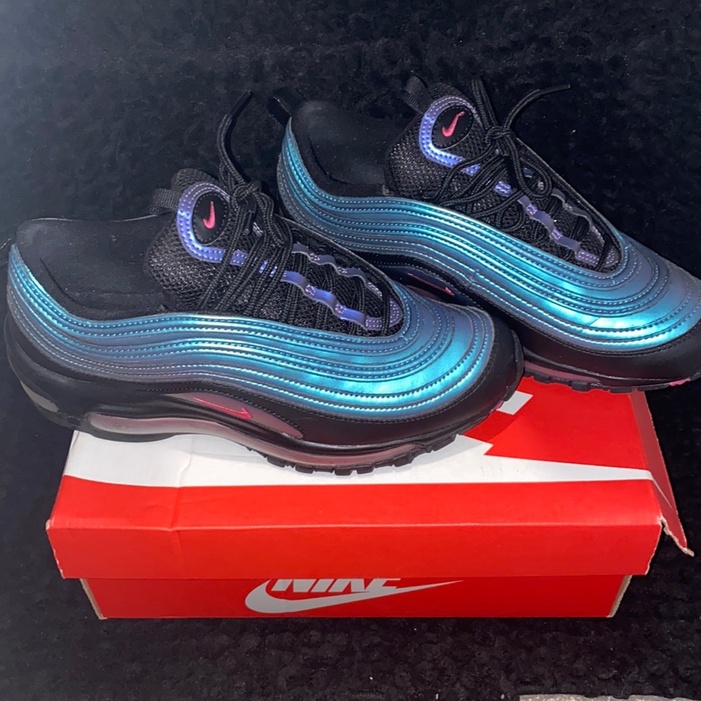 Nike Air Max 97 Throwback Future